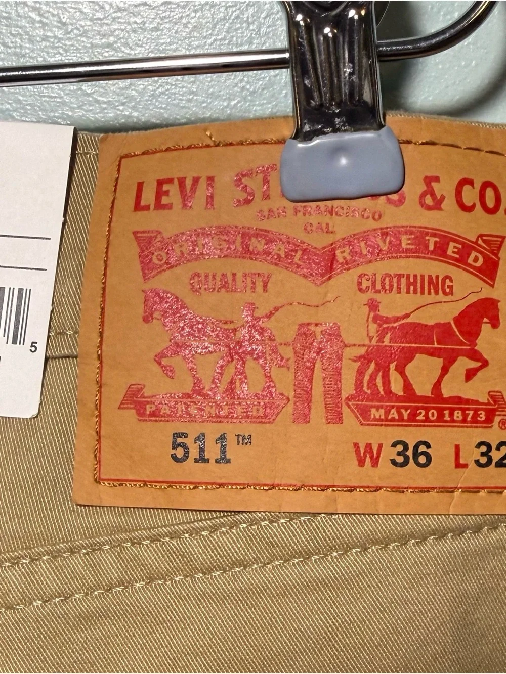 Men's Khaki Levi’s 511 Khaki Pants - Slim Fit